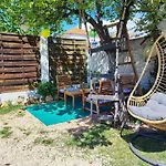 Appartamento Marijano Dvosobni S Vrtom Zara