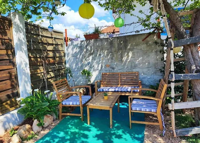 Apartman Marijano Dvosobni S Vrtom